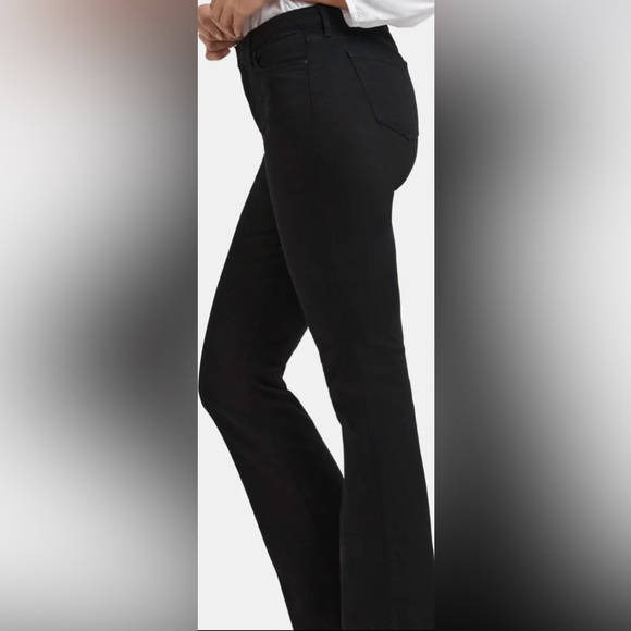 NYDJ Women's Black Stretch Boot Cut Jeans EUC Size 8 - Picture 2 of 12